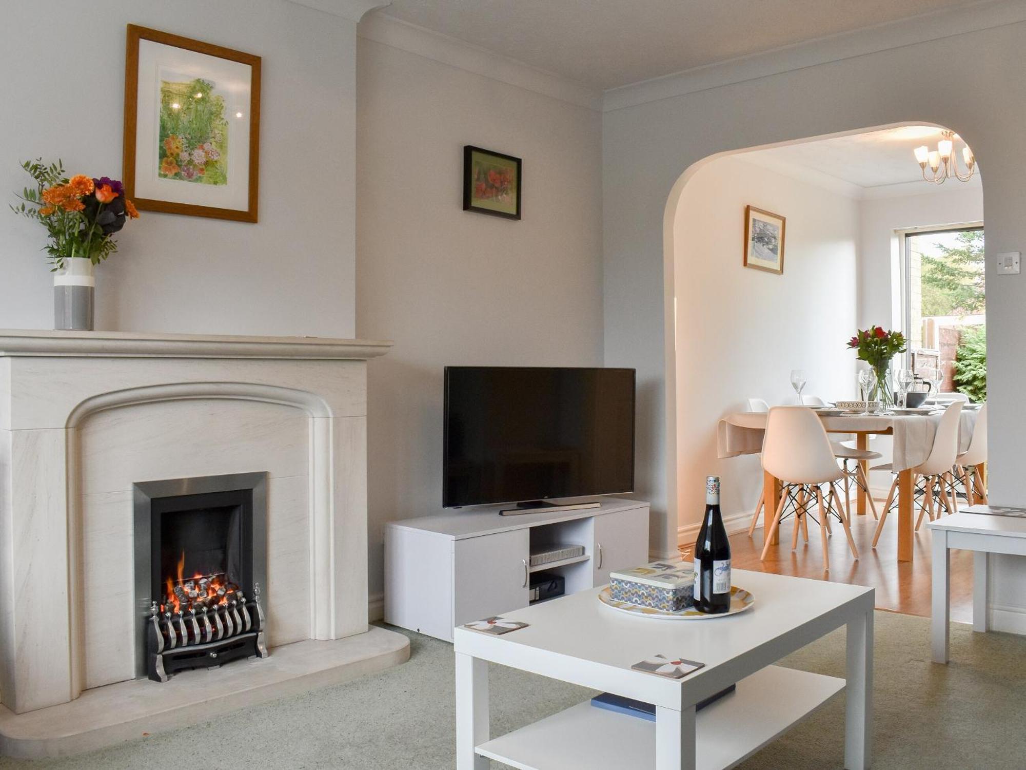 Flos Place Pickering Bagian luar foto